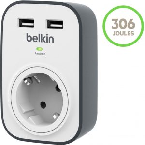 Protection contre les surtensions avec une prise et 2 ports de charge USB Belkin BSV103 SurgeCube – Image 4