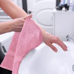Serviettes de toilette de qualité pour hôtelière et spa 100 % coton, Douces et absorbantes, 600 g/m², 40,6 x 71,1 cm, Rose - Utopia Towels