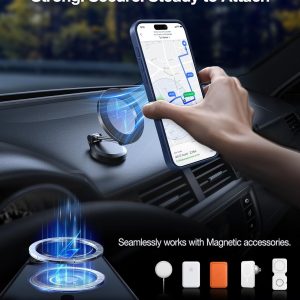 Coque Torras bleu marine pour iPhone 15 Pro en vue frontale, légèrement inclinée de 15 degrés dans le sens antihoraire, fixée sur le tableau de bord d'une voiture avec un support MagSafe. Vue floue d'arbres verts et jaunes à travers le pare-brise.
