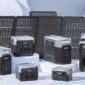 Gamme de stations électriques EcoFlow avec panneaux solaires, incluant Delta Pro, Delta 2, River 2 et River 2 Max.